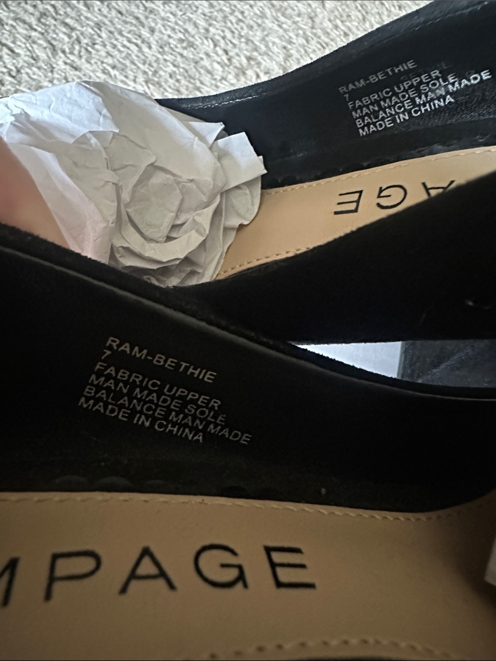 Rampage Women's Bethie Chunky Block Heel Pump - Picture 10 of 10